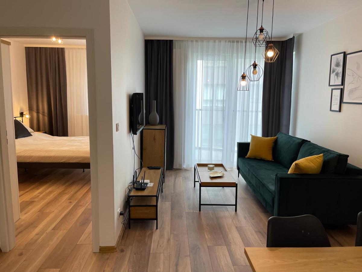 Newport Industrial Apartment Varsó Kültér fotó